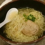 八剣伝 - 中華そば(塩味)