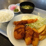 子宝の湯 - ミックスフライ定食(800円)