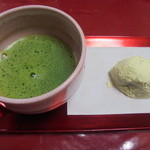 仙太郎 - うぐいす餅と抹茶