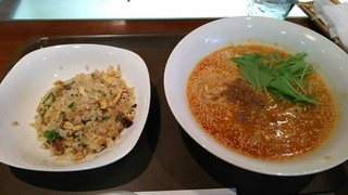 中国料理ふくふく - 担々麺チャ－ハンセット