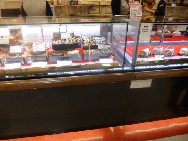 カップケーキ美味しい By ぶ ケーニヒス クローネ 高島屋堺店 堺東 ケーキ 食べログ カップケーキ美味しい By ぶ ケーニヒス クローネ 高島屋堺店 堺東 ケーキ 食べログ