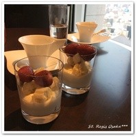 セント レジス ホテル 大阪 - カプチーノとヨーグルト