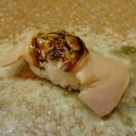 すし家 一柳 - 煮蛤(にはまぐり)