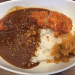 スパイス・ラボ - 「チキンカツカレー」900円