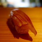 ［2016/01］(昼)おまかせにぎり(6480円)・対馬産ぶりとろの握り