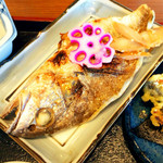 魚がし食堂 - お魚ランチ (平日限定) 815円 の焼魚