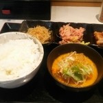 バンバン番長 - トリプルスリー定食980円(税込)