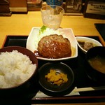Umihe - 日替わり定食(ハンバーグ)