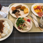 サホロリゾートホテル - 朝食のバイキング 食べ過ぎに注意