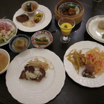 Brasserie & Bar La Gare - 料理ほぼほぼ全種。