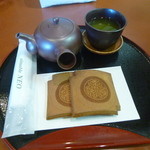 上野亀井堂 - 煎茶セット　620円
