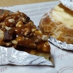 パティスリールポ - 左：キャラメルクルミタルト　右：シュークリーム