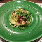 ラディーチェ - サボイキャベツとベーコンのタッリアテッレ