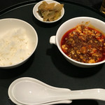 スーツァン・レストラン陳 - 