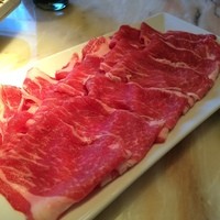 イベリコ・バル 門仲 - イベリコ豚のしゃぶしゃぶ。あっさりしつつも、肉の旨味を感じる肉。素晴らしい品質です。