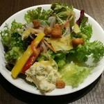 トラットリア クアルト - 【2016年1月】ランチセットのサラダ