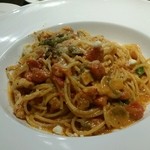 トラットリア クアルト - 【2016年1月】ランチ新メニュー：赤エビのトマトクリームソース大盛り無料