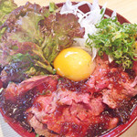 鉄板洋酒場 ホタルカゴ - ランチ:ローストビーフ丼