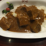 欧風カレー ボンディ - ビーフカレー1400円。肉がでかい。