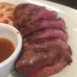 炭火ビストロ ゴーバル 中野店 - 肉盛りランチプレート 牛モモ肉