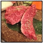 食彩和牛 しげ吉 - 幻ハラミ。和牛のハラミは臭みが全く無く、しかしながら旨味が濃厚で肉汁も豊富でいつまでも噛み続けていたくなる味です。