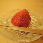 赤坂 詠月 - あまおう2016.1