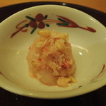 赤坂 詠月 - ボタンエビと毛蟹と松の実和え2016.1