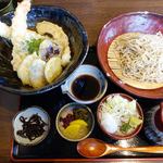 勇吉 - 天丼セット　1610円（税別）