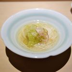 鮨 多門 - 2015.05　シャコの出汁素麺、茄子の揚浸しのせ