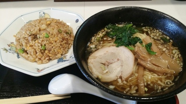 好来軒 関内 中華料理 食べログ