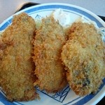 Sashimi Washoku Asahiya - 特大カキフライ