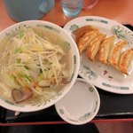 日高屋 - 野菜たっぷりタンメン餃子セット