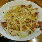 紅 - ミニせせり丼　380円