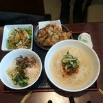 Kinryouen - 冷麺セット。チジミ。スジ煮の組み合わせ１３００円