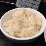 175°DENO担担麺 - 玄米も入って硬めの炊き上がり。佐野の某ラーメン店のようなノーチェック品では無いよ(´= ϖ =`)ﾉ