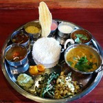 Spice&Dining KALA - ’16.1.4 ベジタリアン＋チキンチェチナードとアラのモイリー