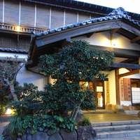 葉山 日影茶屋 - 夕闇迫る日影茶屋。