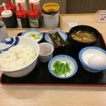 松屋 - 麻定食《納豆》ご飯大盛り。