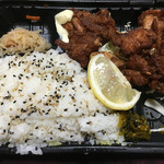 Katsudai - チキンからあげ弁当410円