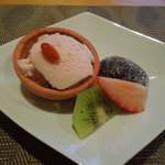 志木葉 - あまおうのアイス・花豆・キウィ・マンゴ・いちご