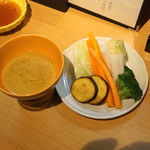 はる壱 - 季節の野菜とかくし酒盗バーニャカウダー