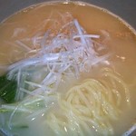 一歩 - ヘ(ё)ヘ 鶏ｶﾞﾗｽｰﾌﾟﾗｰﾒﾝ❤