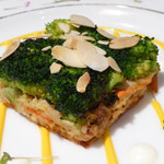 モナリザ - ２０１６年１月：ズワイガニとブロッコリーのタルト仕立て　三種のナッツ添え