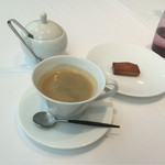 プレヴナンス - ランチショートコース:ドリンク【コーヒーと小菓子】コーヒーは店主こだわりとの事。