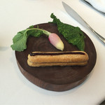 プレヴナンス - ランチショートコース:お食事前に①【自家菜園の野菜プレート】勝手に名称。これがアミューズと思いましたが、別でびっくり！