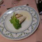レストラン ペリニィヨン - 白身魚とアワビのソテー・蕪のすり流し風ソース