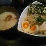 きじ亭 - 味玉濃厚つけ麺(魚介味)