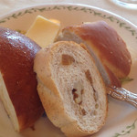 オーベルジュ・メイヤの樹 - 自家製パン