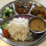 Asian kitchen cafe 百福 - カトマンズ仕込みのダルバード