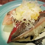 廻る 築地 あいよ寿司 - 鯵